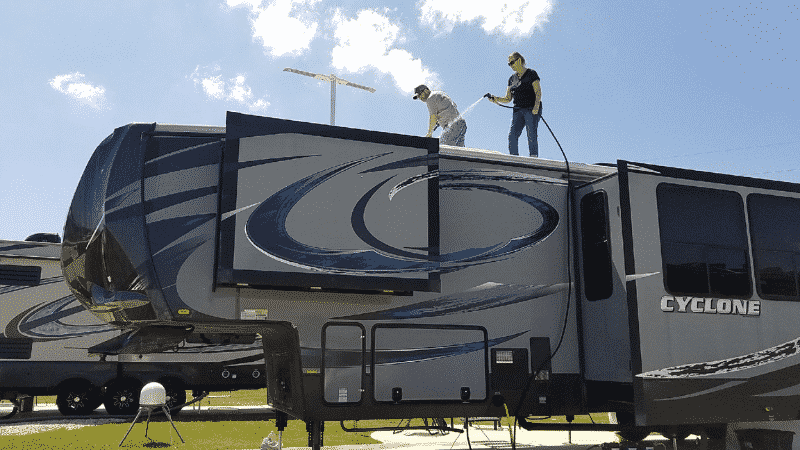 RV Maintenance